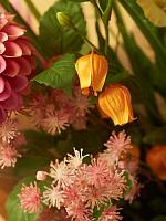 Сандерсония с оранжевыми цветами искусственная W10 H95 см